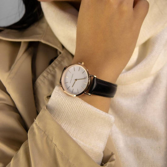 montre femme bracelet cuir noir 4