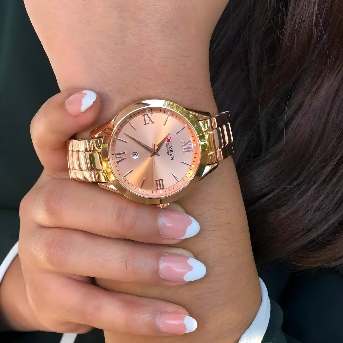 Montre Femme Chiffres Romains couleur or rose photo