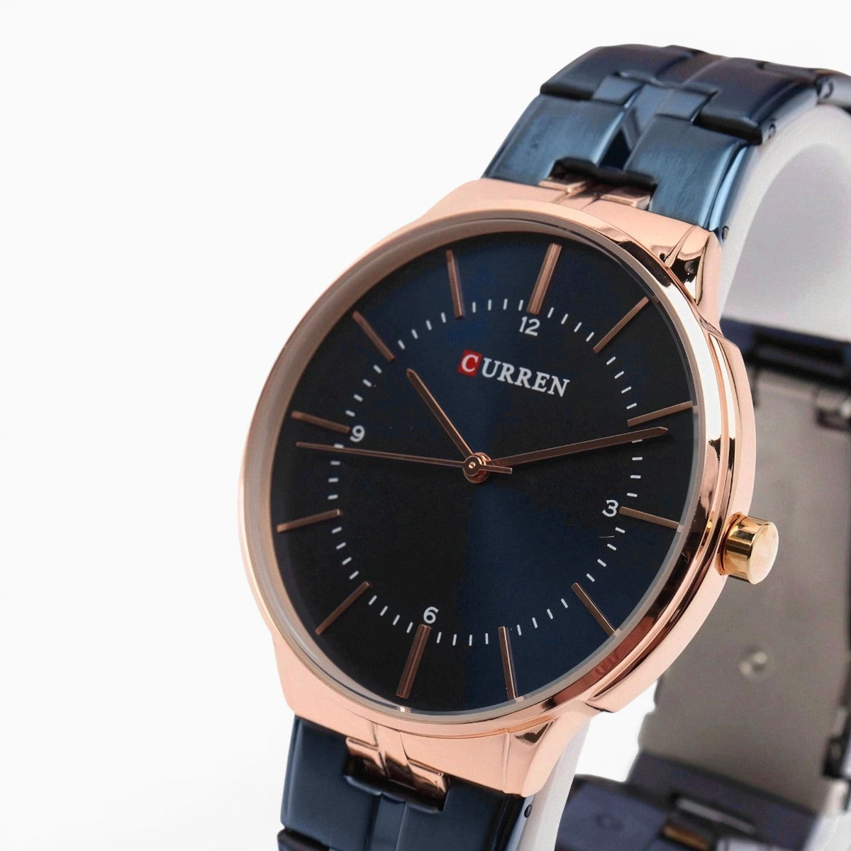 montre homme bracelet acier bleu marine 3