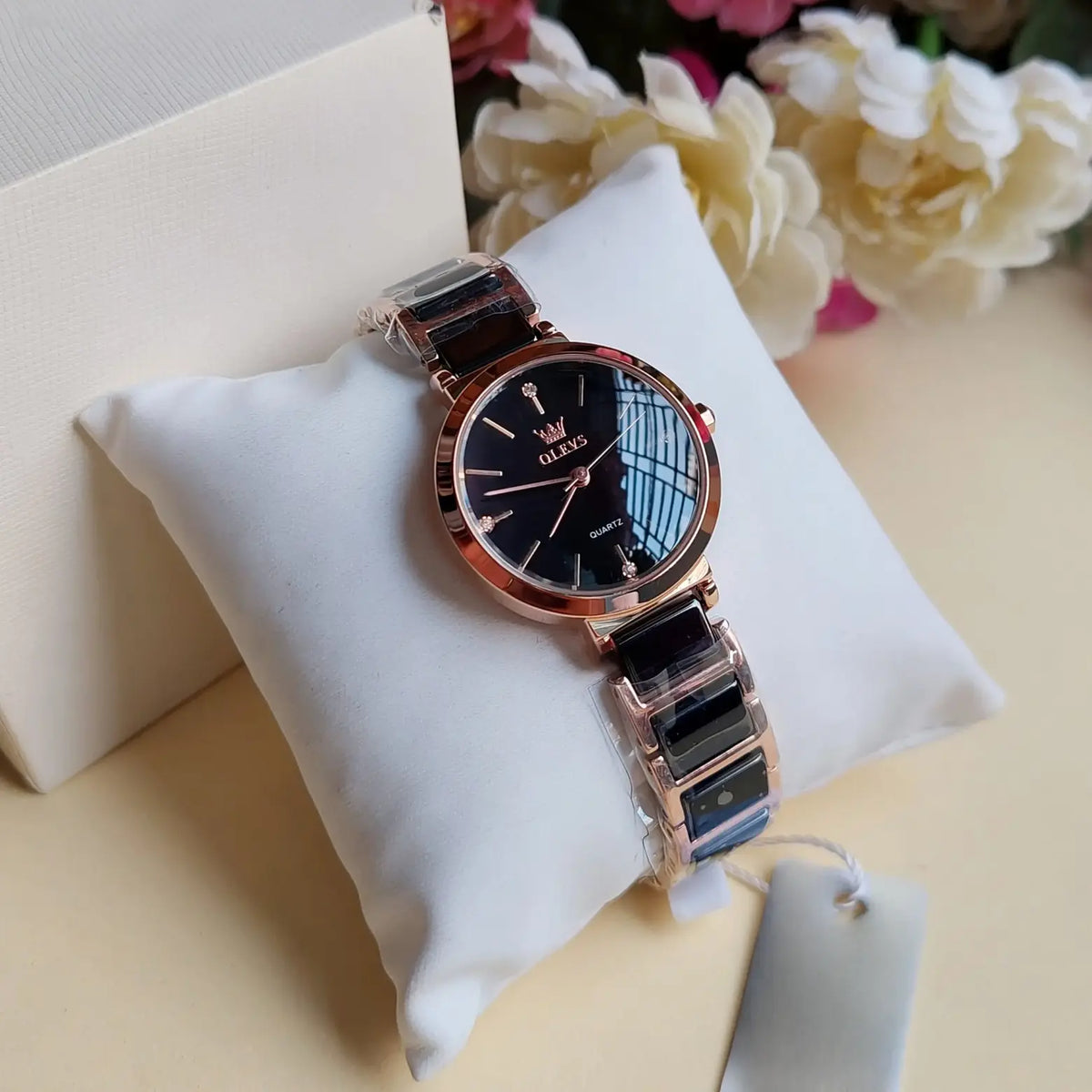 Photo montre femme céramique noir